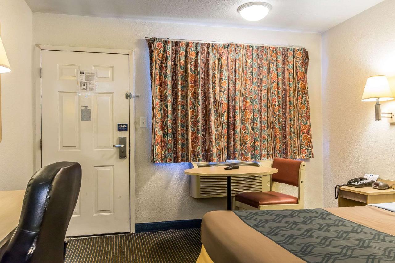 Rodeway Inn Nashville Exteriér fotografie
